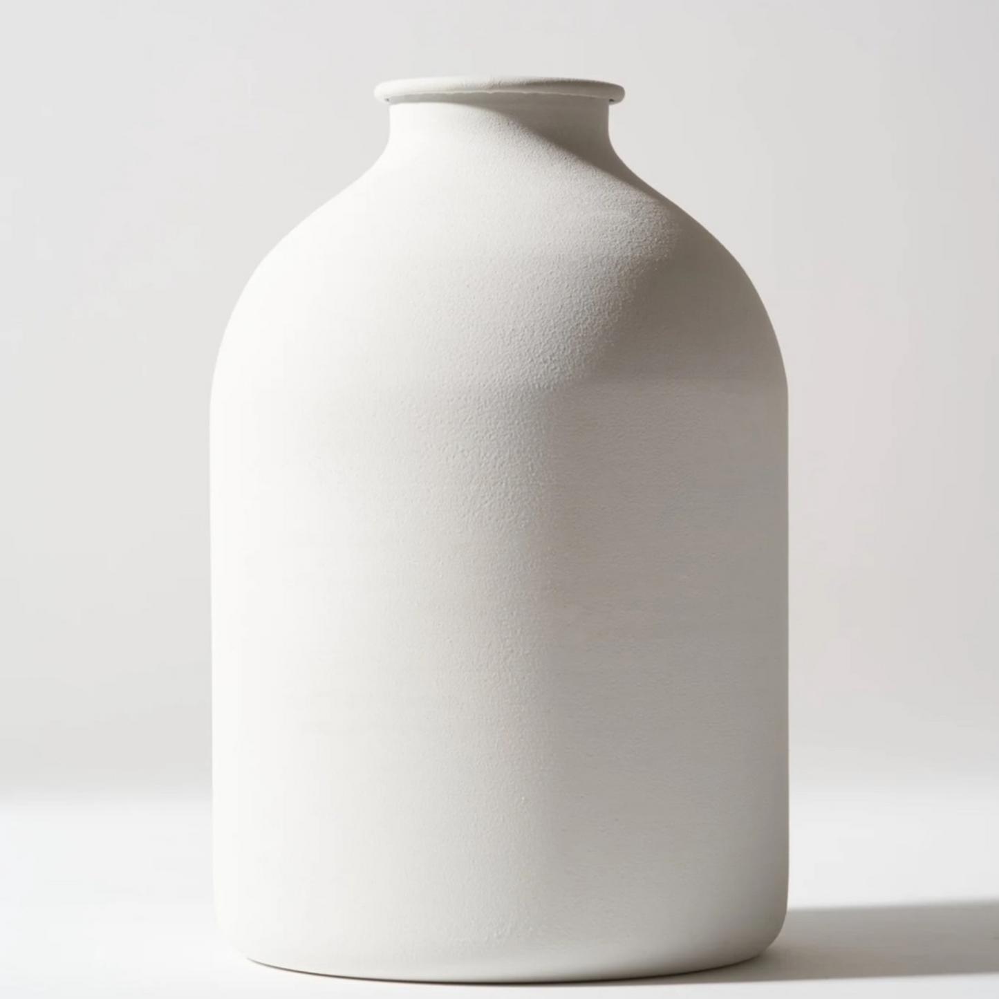 White Arlo Vase Matte, Big Iron Vase for Long Stem Flowers, Large White Vase for Modern Minimalist Home Decor, Wabi Sabi Vase Decor