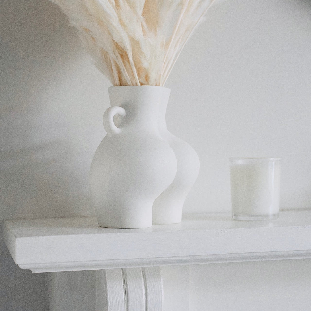 Small Bum Vase For Pampas Grass Ceramic Plant Pot